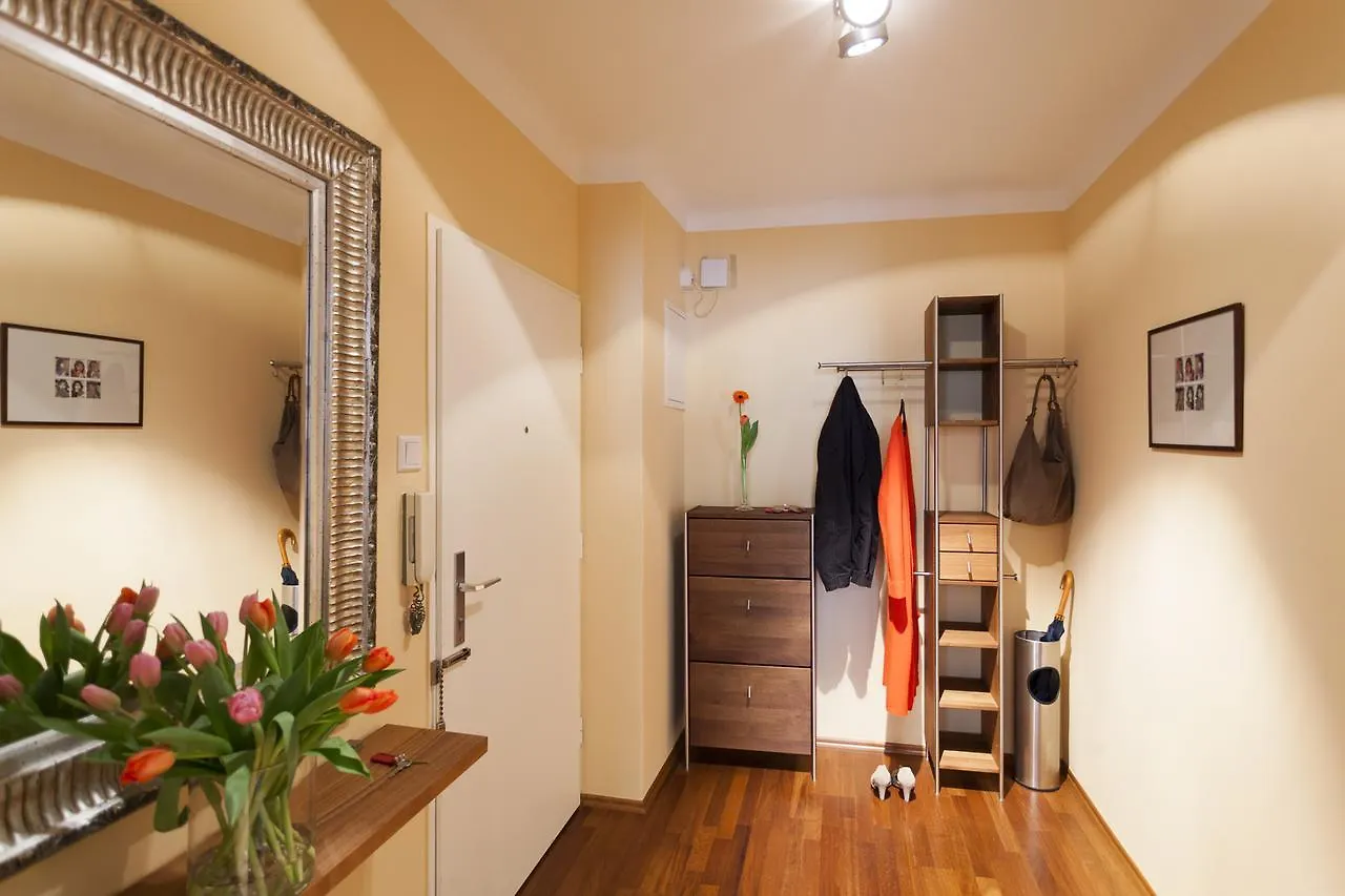 Im 2Ten Business Apartments Wenen 0*,