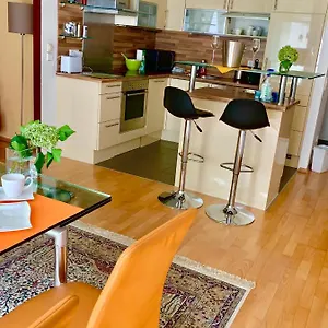 Luxurious Incl Garage And Terrace Vienna