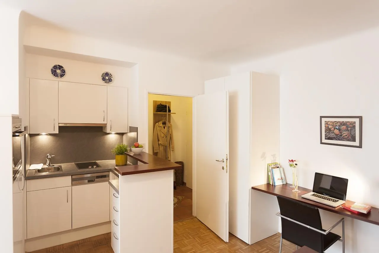Im 2Ten Business Apartments Vienna 0*,  Austria
