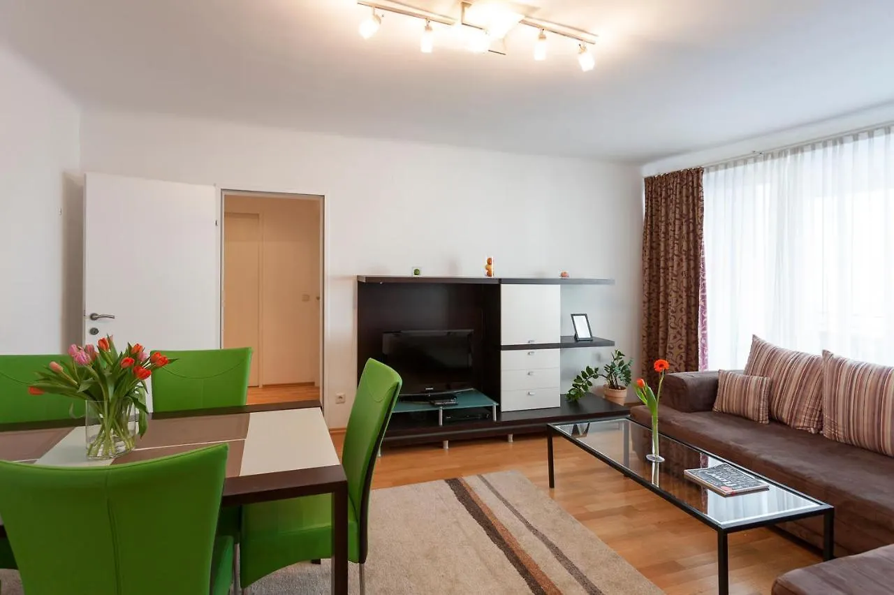 Im 2Ten Business Apartments Bécs